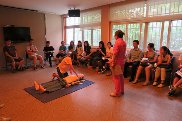 快乐学急救 安全过暑期3.jpg