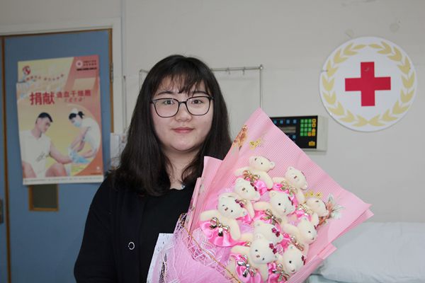 “90后”护士妈妈捐干细胞救人.jpg