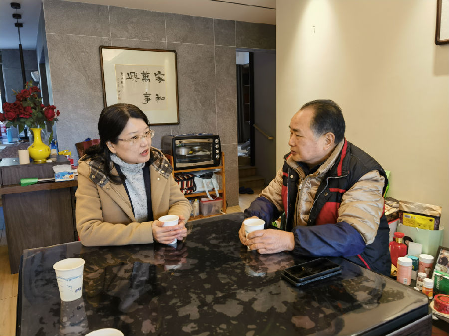 志愿者座谈 (1).jpg